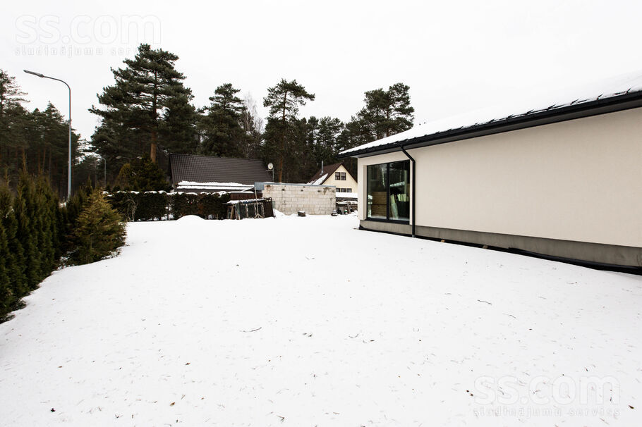 Ceriņkrūmu iela 23, Carnikava, Rīgas rajons, Carnikavas nov. — maja