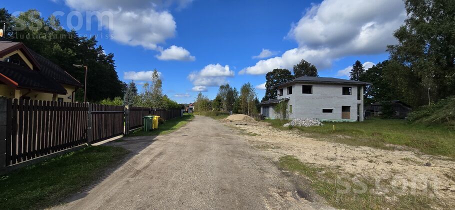 Beberbeķu, Rīga — zeme