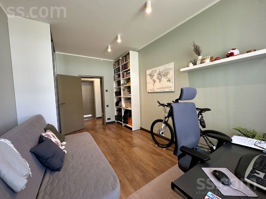 Strēlnieku 10a, Ogre un raj., Ikšķile — maja