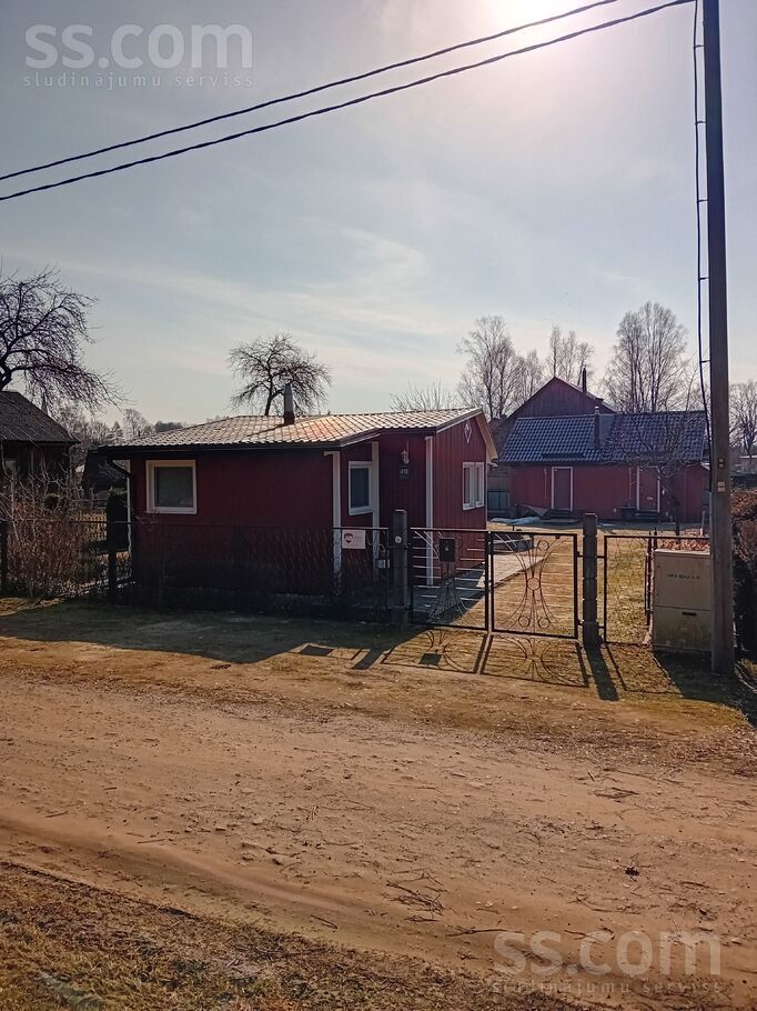 Mājas numurs 410, Ezītis, Rīgas rajons, Olaines pag. — maja