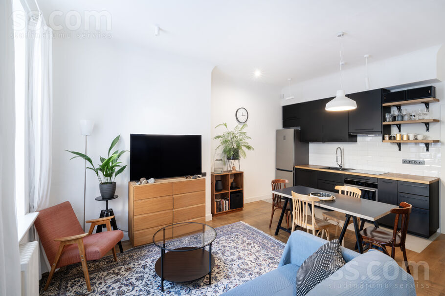 Mūrnieku 12a, Rīga — dzivoklis