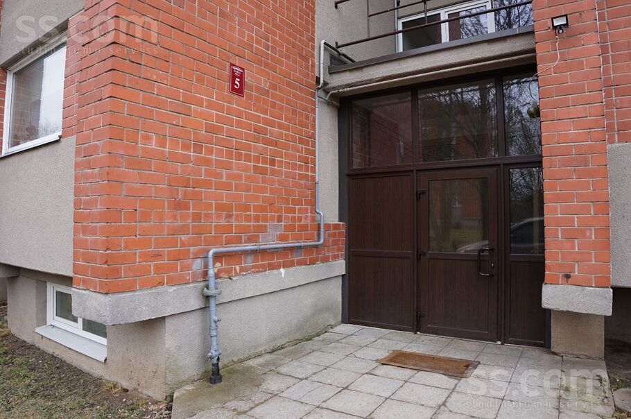 Dārza iela 5, Nākotne, Jelgava un raj., Glūdas pag. — dzivoklis