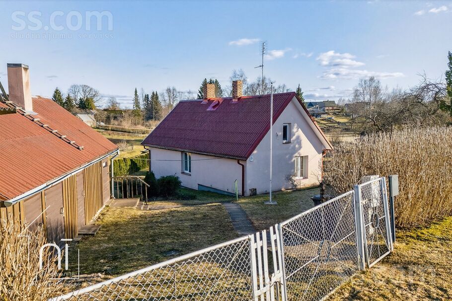 Augusta iela 5, Alūksne un raj., Alūksne — maja