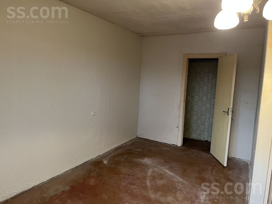 Tērbatas 3a, Jūrmala — dzivoklis