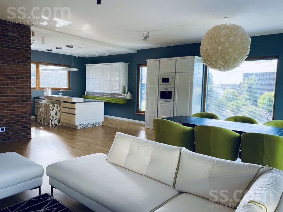 Zvejnieku 14, Ogre un raj., Ikšķile — maja