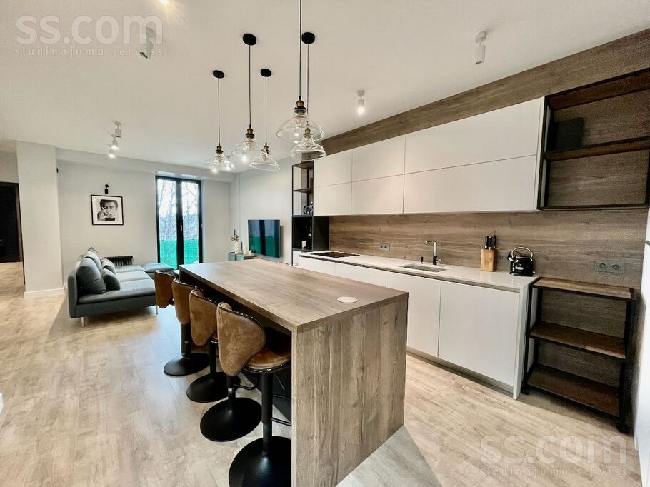 Birznieka-Upīša 13, Rīga — dzivoklis