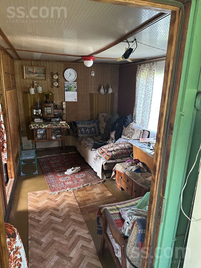 Radiotehnika 180, Dzērumi, Rīgas rajons, Ķekavas pag. — maja