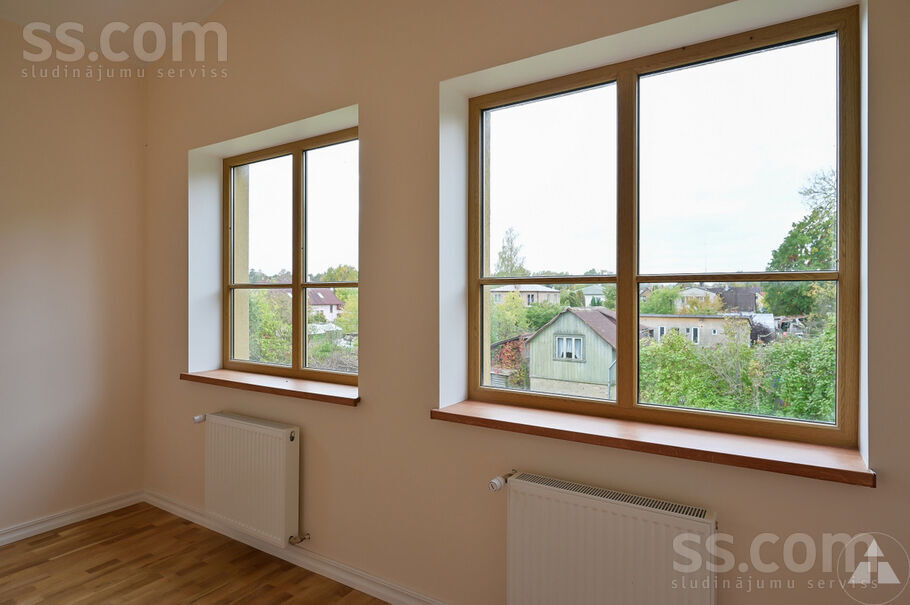 Kanālu iela 26a, Jūrmala — maja