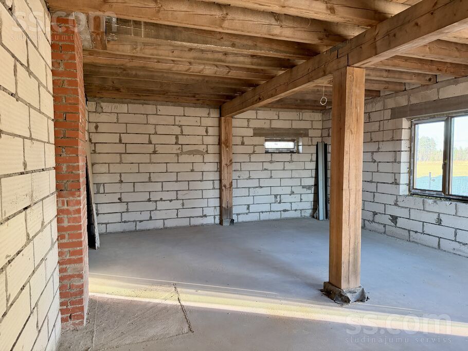 Troļļi, Inčukalns, Rīgas rajons, Inčukalna nov. — maja