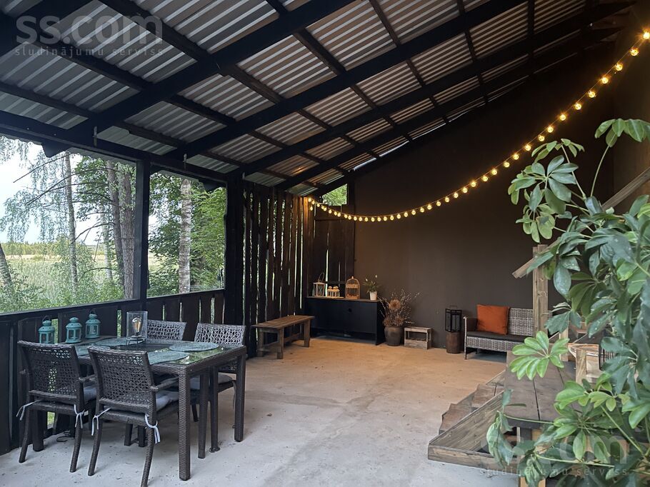 Ramanu 8, Upesciems, Rīgas rajons, Garkalnes nov. — maja