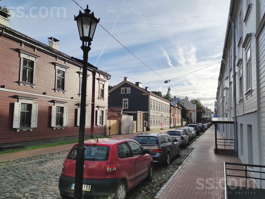 Mūrnieku 12a, Rīga — dzivoklis