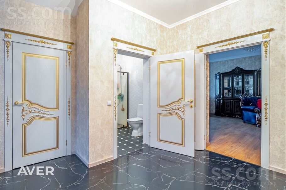 Mencu iela 17, Garupe, Carnikavas nov. — maja