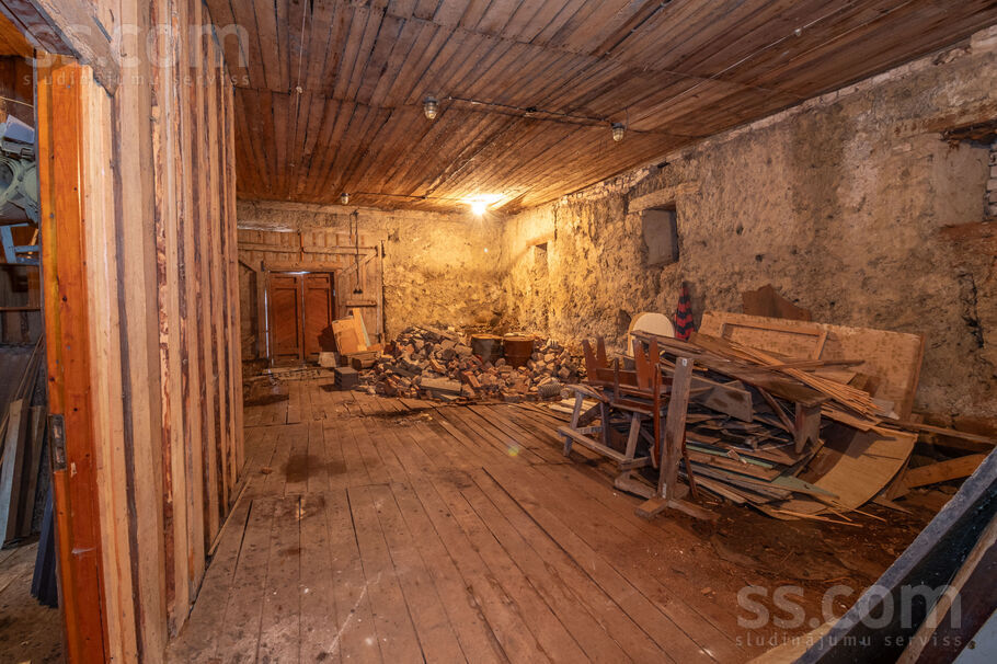 Burtnieki, Ventspils un raj., Tārgales pag. — vienseta