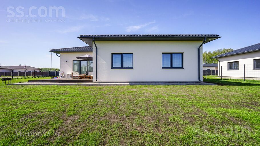 Ērgļu 1, Dreiliņi, Rīgas rajons, Stopiņu nov. — maja