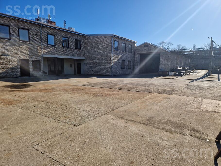 Baltā 3, Rīga, Iļģuciems — telpa