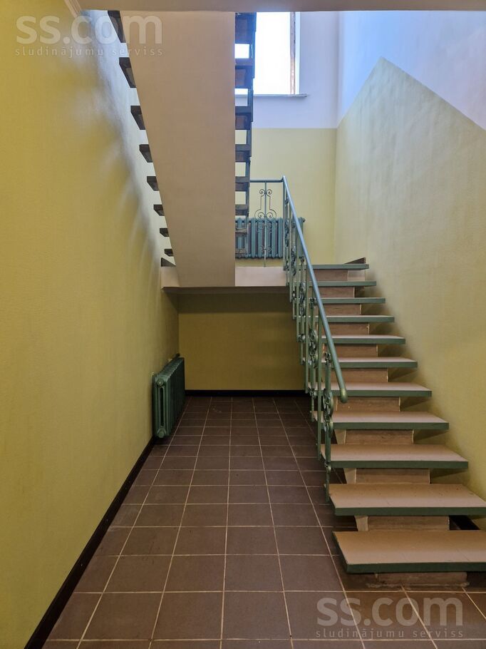 Baltā 3, Rīga, Iļģuciems — telpa