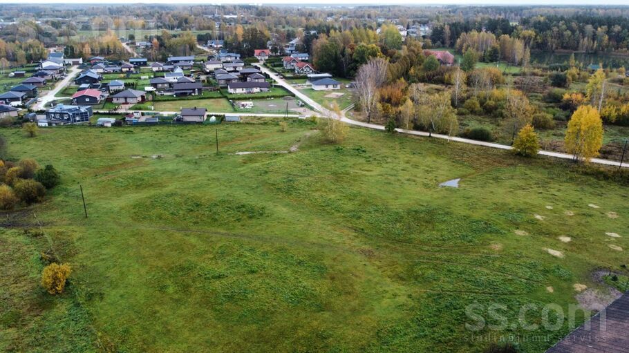 Meža 52, Rīgas rajons, Salaspils — zeme