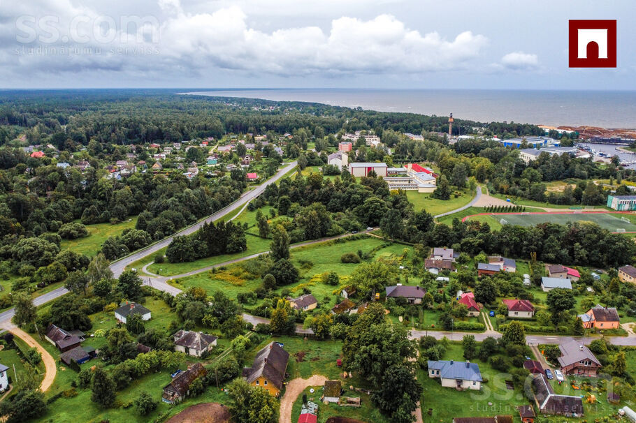 Upes 1, Zvejniekciems, Saulkrastu l. t. — zeme