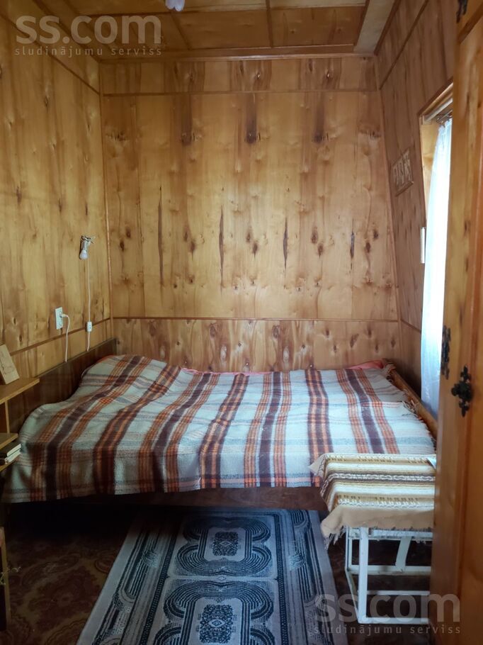 Zemeņu 11, Ķīšupe 2, Rīgas rajons, Saulkrastu l. t. — maja