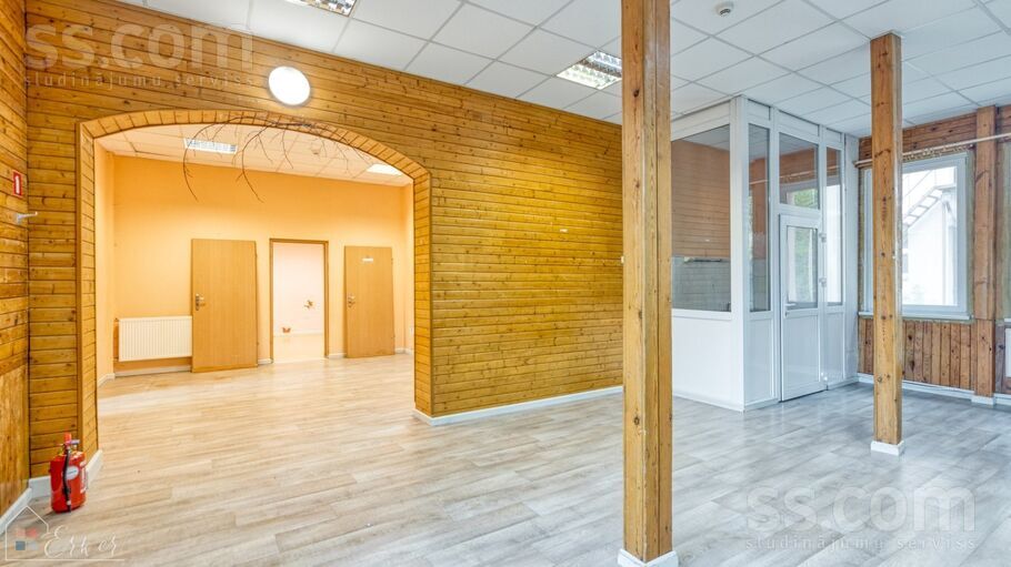 Kapseļu 18, Rīga — maja