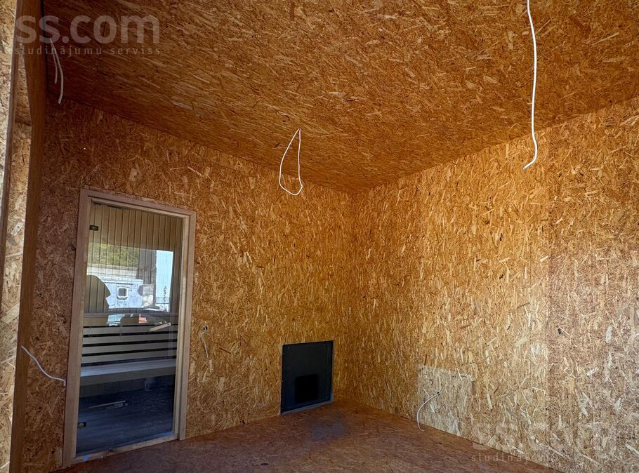 Slokas, Jūrmala, Dubulti — telpa