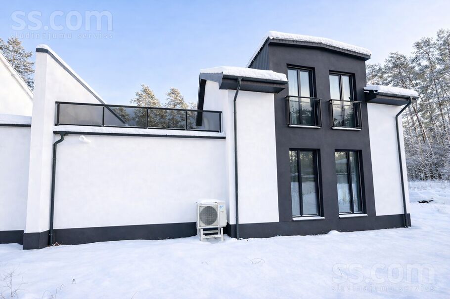 Laivu, Baltezers, Rīgas rajons, Garkalnes nov. — maja