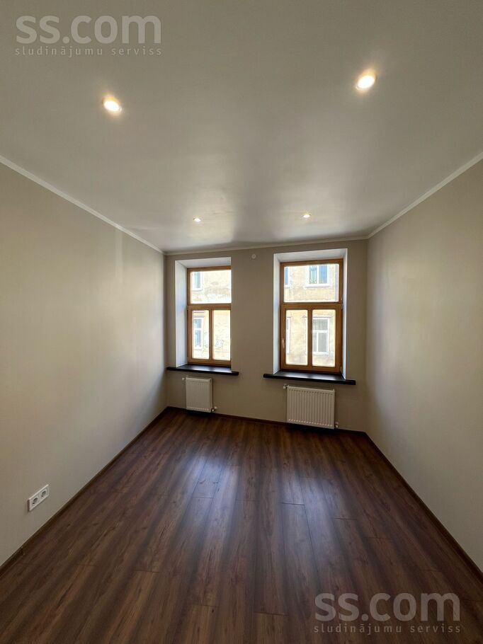 Republikas 27, Liepāja un raj., Liepāja — dzivoklis