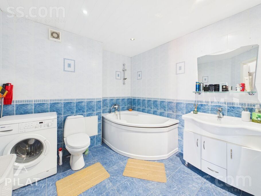 Nogāzes iela 2b, Ogre un raj., Ogre — dzivoklis