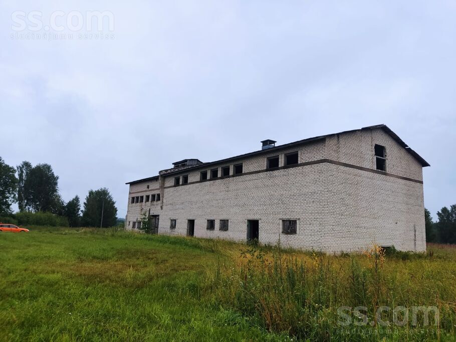 Kalna Jaunzemi, Valmiera un raj. — telpa