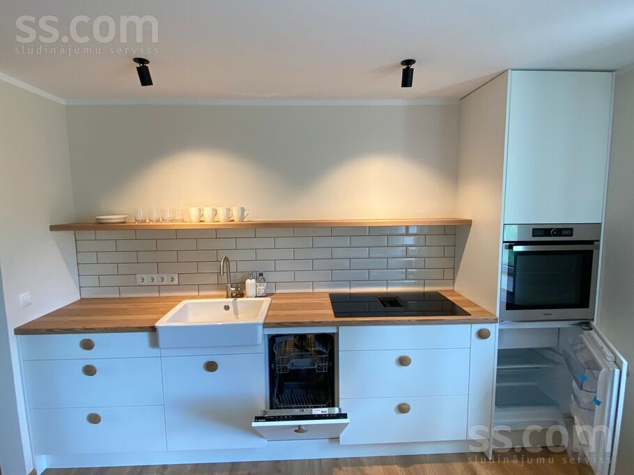 Iedzēni 1, Iedzēni, Madona un raj., Bērzaunes pag. — dzivoklis