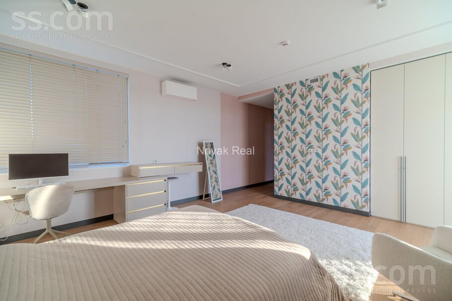 Laipu iela 2, Jūrmala — maja