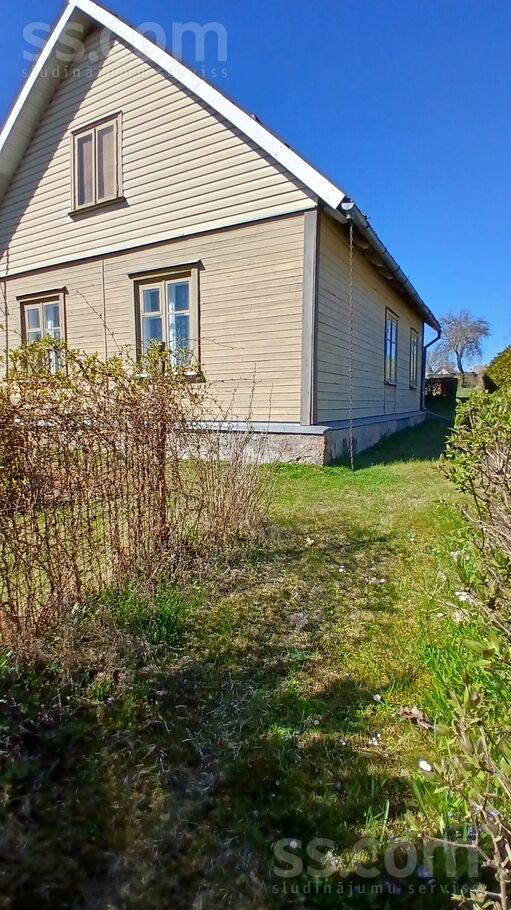 Pērnavas 3, Valmiera un raj., Rūjiena — maja
