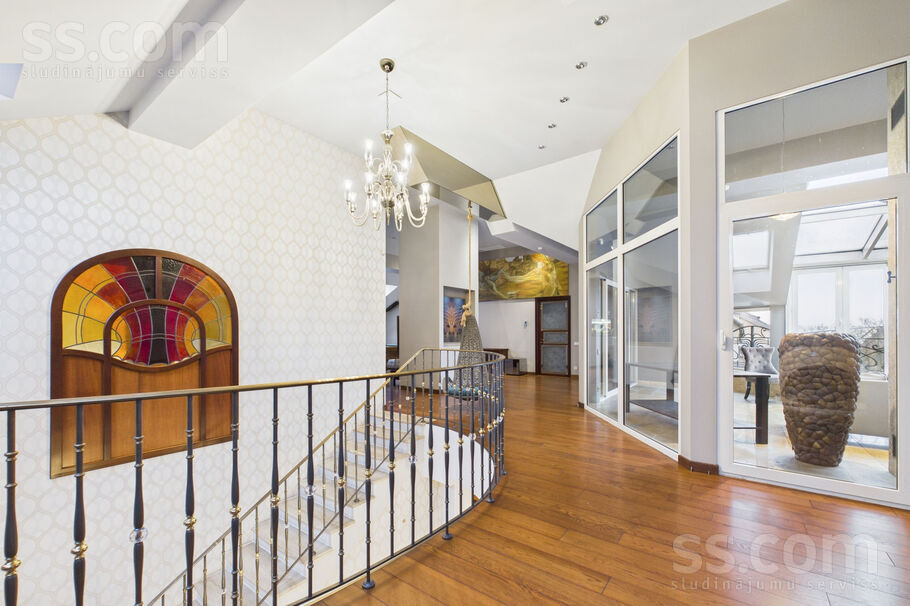 Brīvības 105, Rīga — dzivoklis