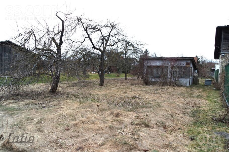 Dārziņu 9. l. 42, Rīga — zeme