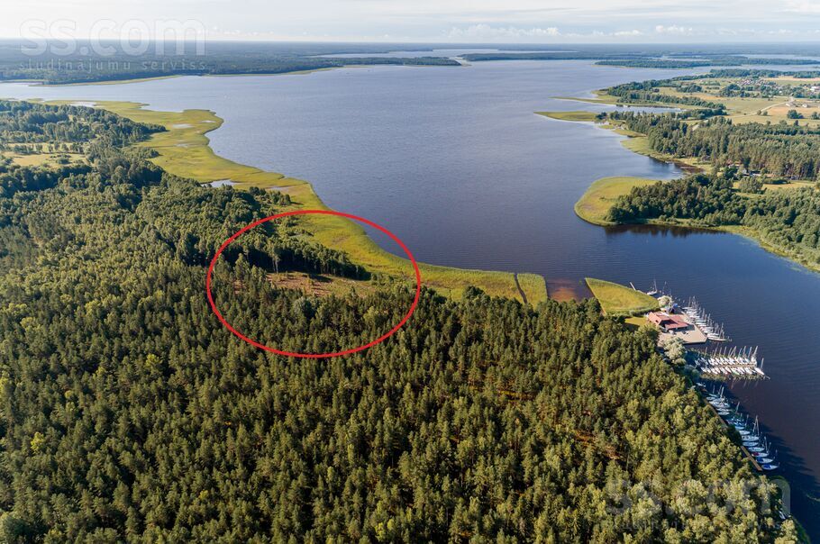 “Buras”, Ventspils un raj., Usmas pag. — zeme