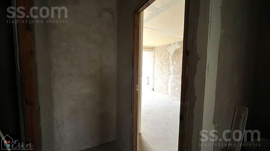 Torņa 3, Roja, Talsi un raj., Rojas pag. — dzivoklis