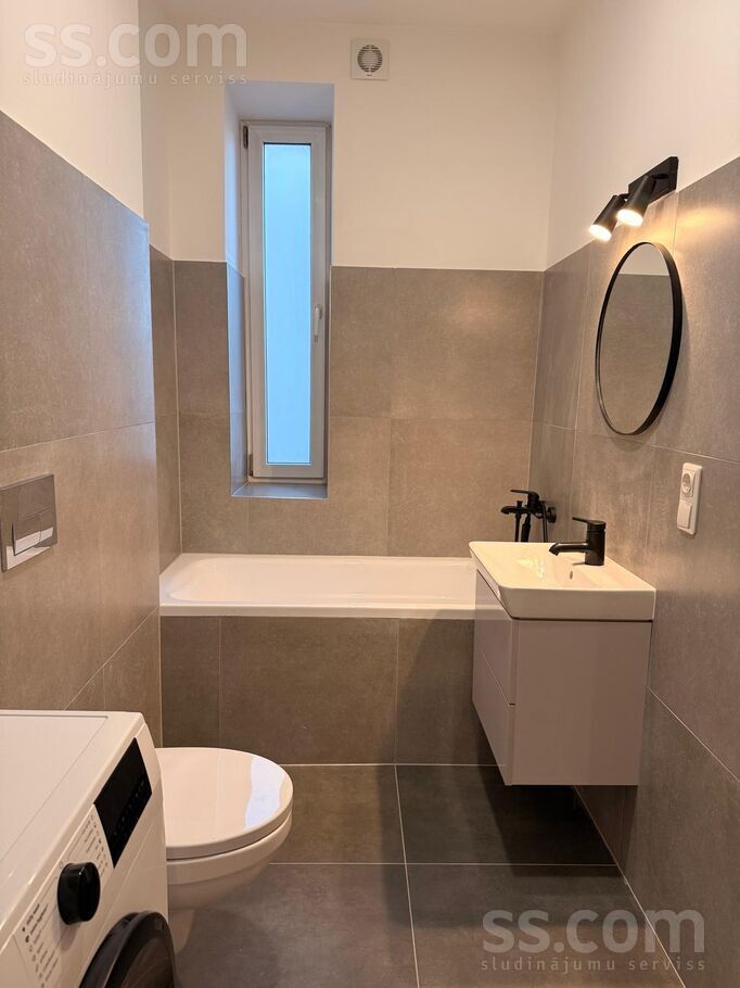 Bruņinieku 93, Rīga — dzivoklis