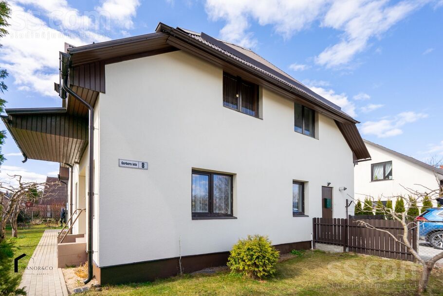 Gerberu iela 8, Ziedonis, Rīgas rajons, Ķekavas pag. — maja