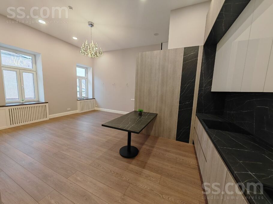 Saules 17a, Daugavpils un raj., Daugavpils — dzivoklis