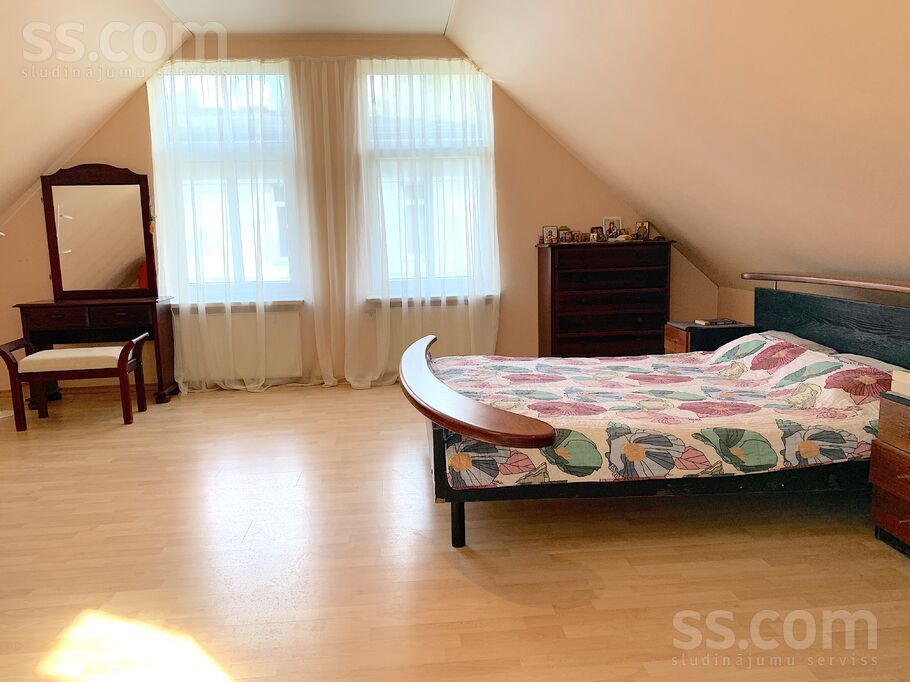 Meža prospekts 61, Jūrmala — maja