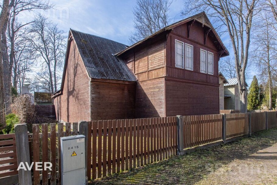 Ceriņu 16, Jūrmala — maja