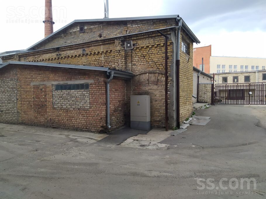 Baltā 3, Rīga, Iļģuciems — telpa