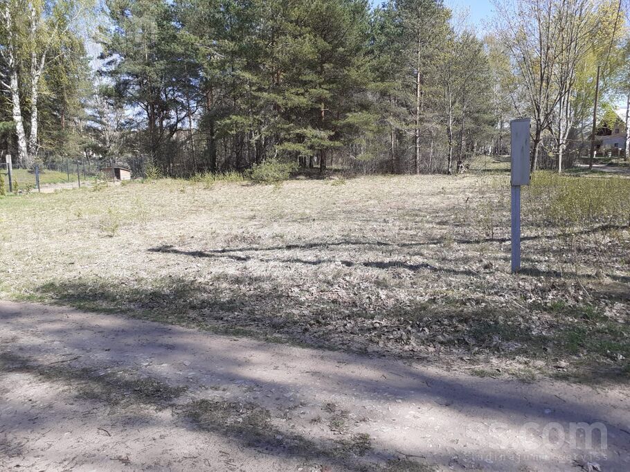 Ziepniekkalna, Rīga — zeme