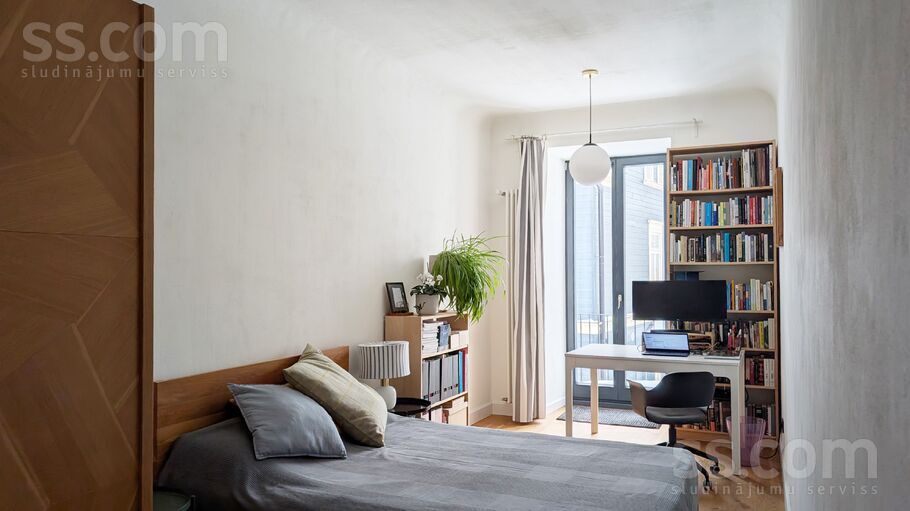 Mūrnieku 12a, Rīga — dzivoklis