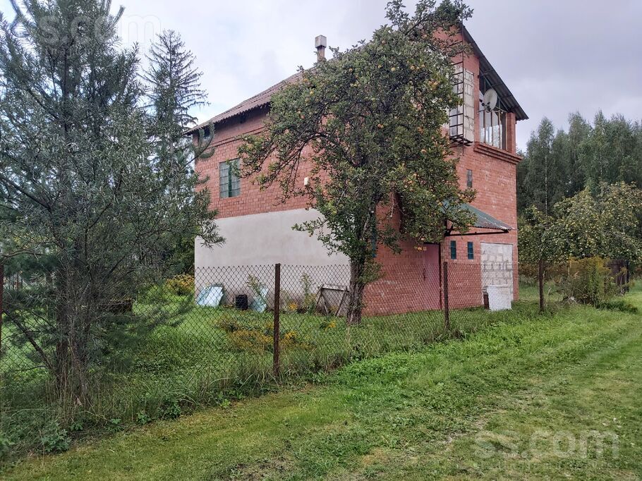 Baltirbes iela, Rīgas rajons, Olaine — maja