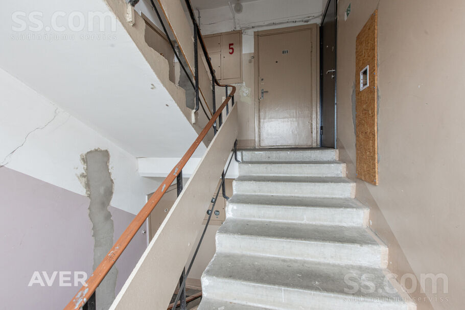 Asteru 4, Jelgava un raj., Jelgava — dzivoklis