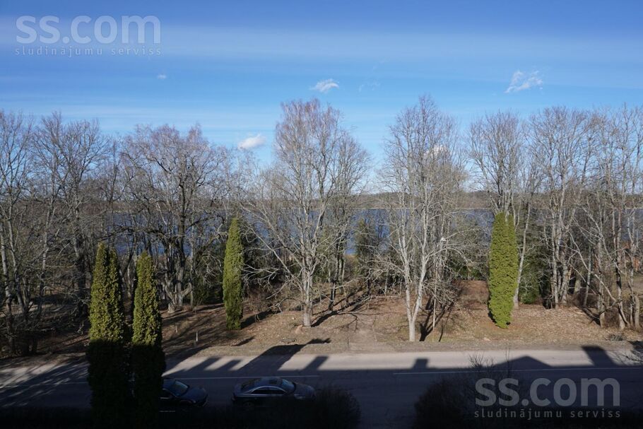 P64, Daugavpils un raj., Daugavpils — maja