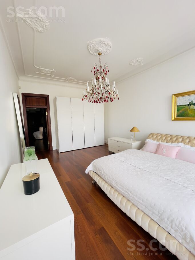 Brīvības 105, Rīga — dzivoklis