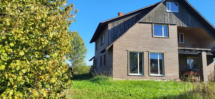 Dzintarkalni 1, Balvi un raj., Balvi — maja