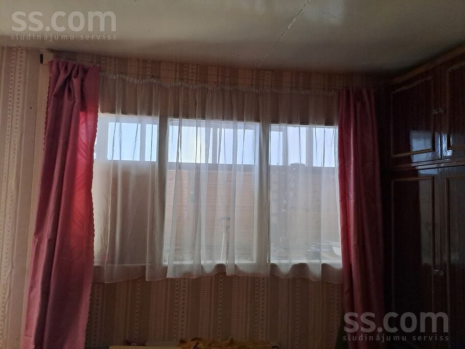 Dzirnezera Era 72, Gauja, Rīgas rajons, Carnikavas nov. — maja